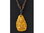 Buddhista amulett nyakláncon