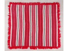 Piros-fehér vászon terítő 80 x 88 cm
