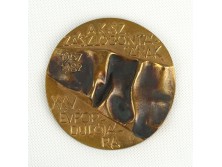 KISZ jelzett bronz plakett 1982 9.5 cm