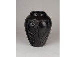 Régi fekete kerámia váza