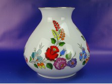 Kalocsai népi motívumos porcelán váza