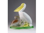 Jelzett porcelán pelikán szobor 20 cm