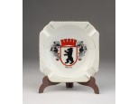 Régi kézifestett porcelán hamutál