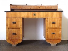 Antik térbe helyezhető Biedermeier íróasztal