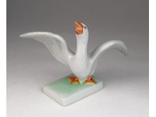 Régi Herendi porcelán liba talapzaton