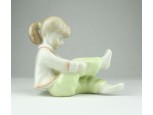 Jelzett Aquincumi porcelán kislány figura