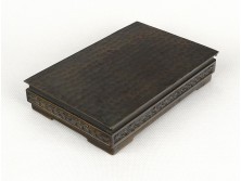 Iparművészeti cigaretta kínáló bronz doboz