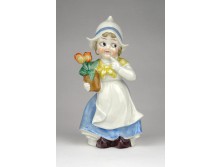 Szégyenlős flamand kislány tulipánnal porcelán figura 15 cm