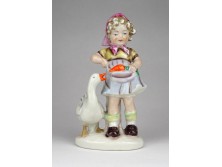 Régi porcelán kislány libával figura 14.5 cm