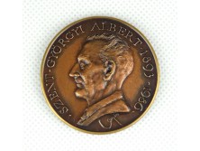 Lapis András : Szent-Györgyi Albert bronz érem