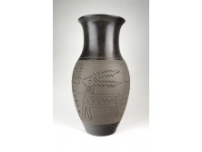 Nagyméretű szarvasos fekete cserép váza 33 cm