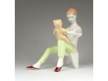Régi Aquincum porcelán kislány figura macival 13.5 cm