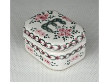 Kisméretű jelzett olasz porcelán gyűrűtartó