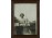 Régi keretezett gyerek fotográfia lovas szekéren ülő kislány 13.5 x 10.5 cm