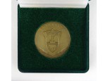 Premontrei Gimnázium Gödöllő bronz emlékérem tokjában