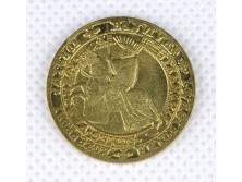 Sümegi várjátékok réz emlékérem