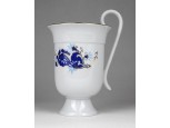 Régi jelzett aranyozott talpas porcelán bögre 14 cm