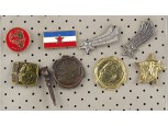 Josip Broz Tito - Jugoslavia kitűző csomag 9 darab