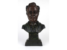 Jelzett datált Wagner műgyanta mellszobor 28.5 cm