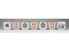 Vegyes Hollóházi porcelán stampedlis pohár készlet 7 darab