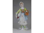Libás nő kosárral porcelán figura 19.5 cm