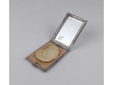 Régi elegáns tükrös púderes szelence 8 x 5.4 cm