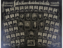 Régi fotográfia iskolai tablókép BÉKÉSCSABAI FELSŐKERESKEDELMI ISKOLA 1942-43