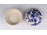 Delft jellegű, kék-fehér, virágmintás kerámia bonbonier 8 cm