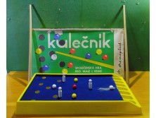 Retro műanyag asztali rex készlet