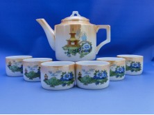 Régi pagodás Zsolnay porcelán teáskészlet