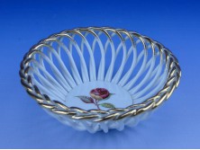 Régi áttört fonatos porcelán kosár