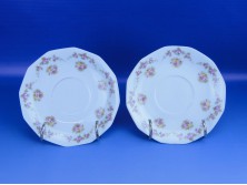 Régi jelzett osztrák porcelán teáscsésze alj