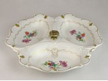 Régi aranyozott porcelán kínáló tál