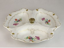 Régi aranyozott porcelán kínáló tál