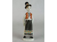 Régi hollóházi porcelán matyó legény 18 cm