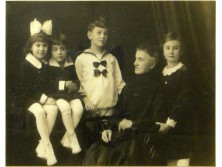 Jelzett művészi családi fotográfia 1931