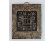 Régi ezüstözött réz falidísz 1970 Szolnok