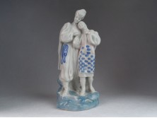 Régi legény és menyecske porcelán szobor