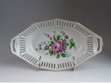 Régi jelzett áttört porcelán kosár