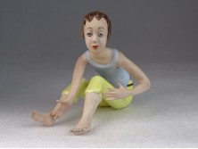 Hibátlan biszkvit porcelán lány figura
