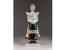 Régi Hollóházi porcelán menyecske 17 cm